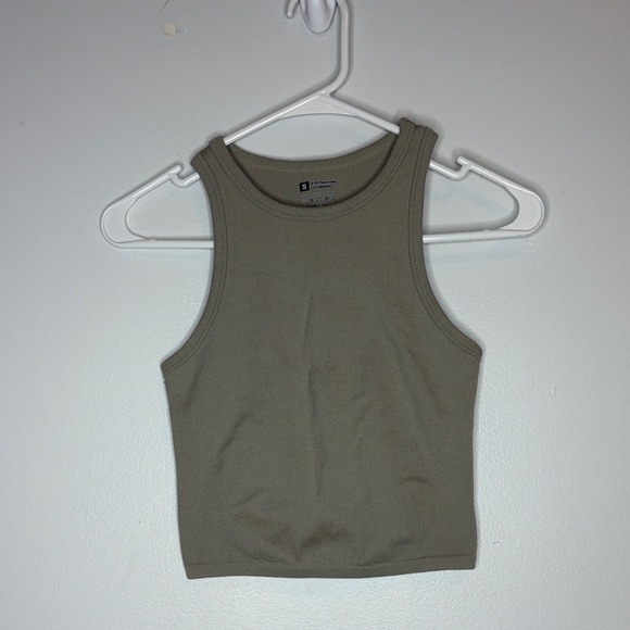 Tank - Picture 1 of 3